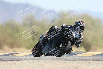 media/Oct-13-2025-Moto Forza (Mon) [[a66d839500]]/2-A Group/Session 4 Turn 7/